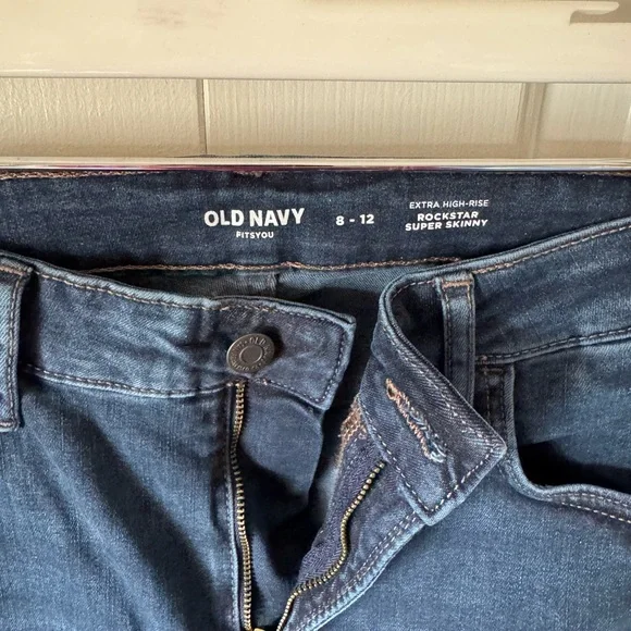 Old Navy FitsYou Extra High-Waisted Rockstar Super Skinny Jeans Fits Size 8 - 12 - Picture 7 of 8